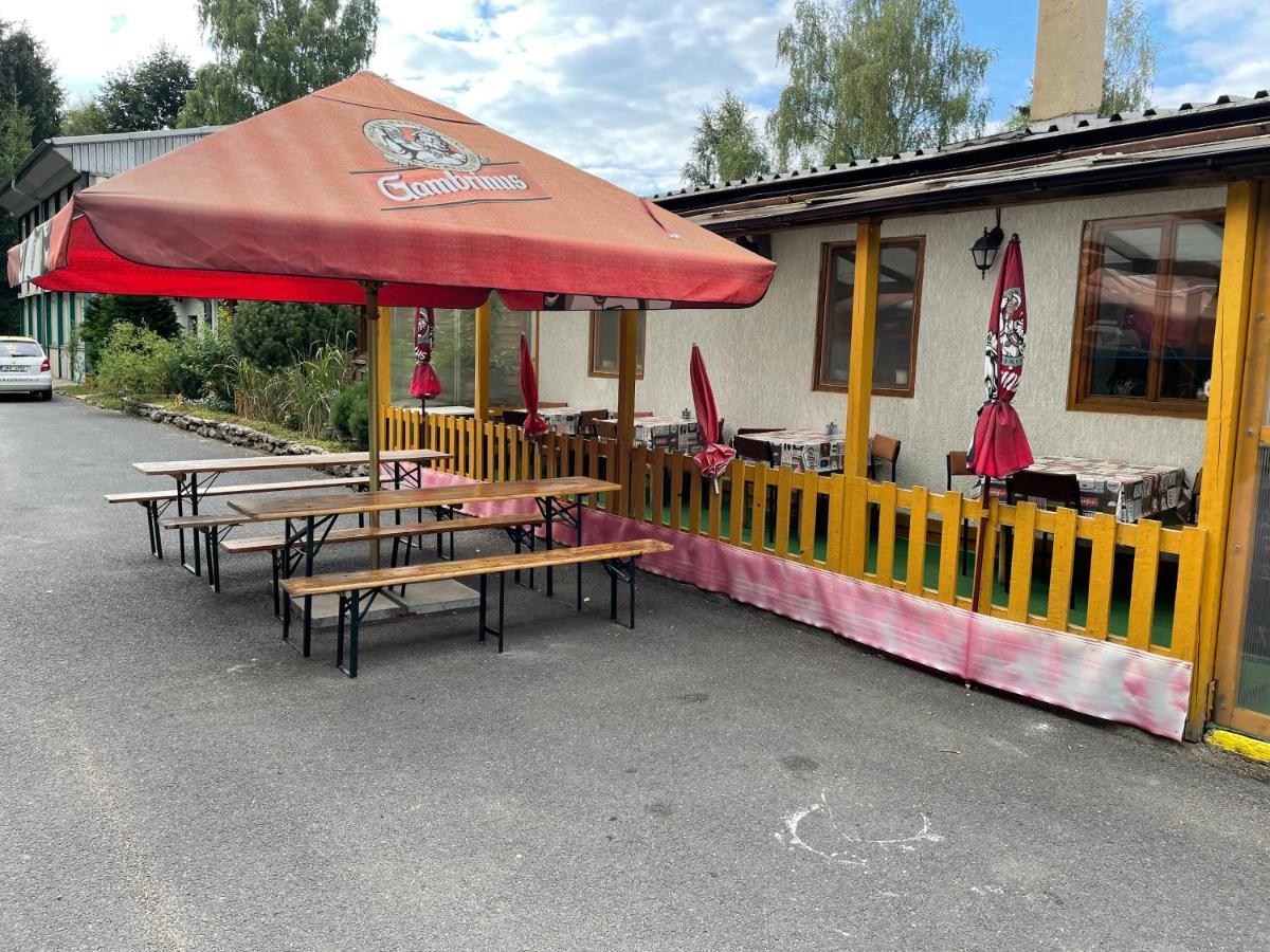 Penzion Na Srubech Hora Svate Kateriny Eksteriør bilde